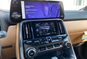 Lexus LX 2025