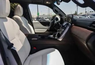 Lexus LX 2025