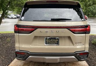 Lexus LX 2025