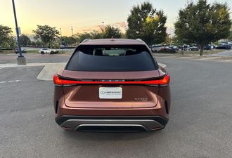 Lexus RX 2025