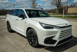 Lexus TX 2025