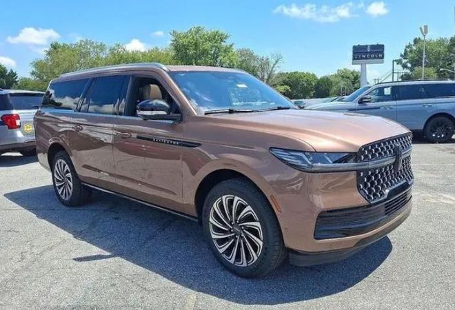 Lincoln Navigator Black Label 2025