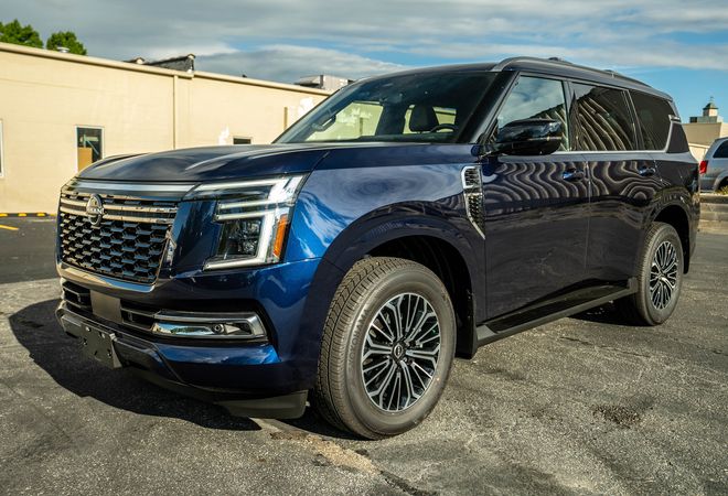 Nissan Armada Platinum 2025