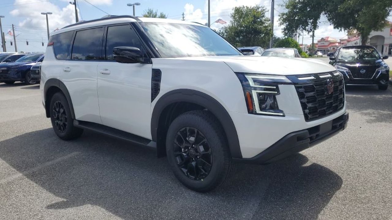 Nissan Armada PRO-4X® 2026