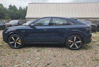 Porsche Cayenne Turbo E-Hybrid Coupe