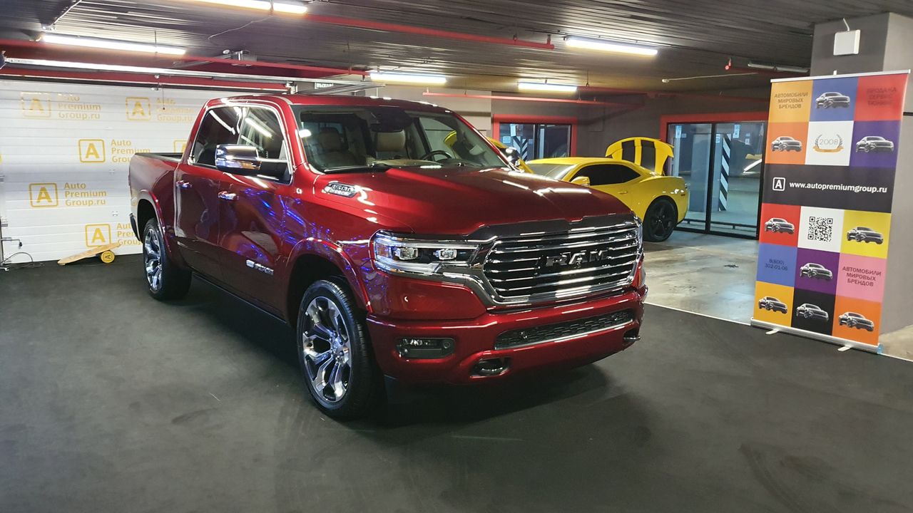 RAM 1500 2020 Laramie Longhorn