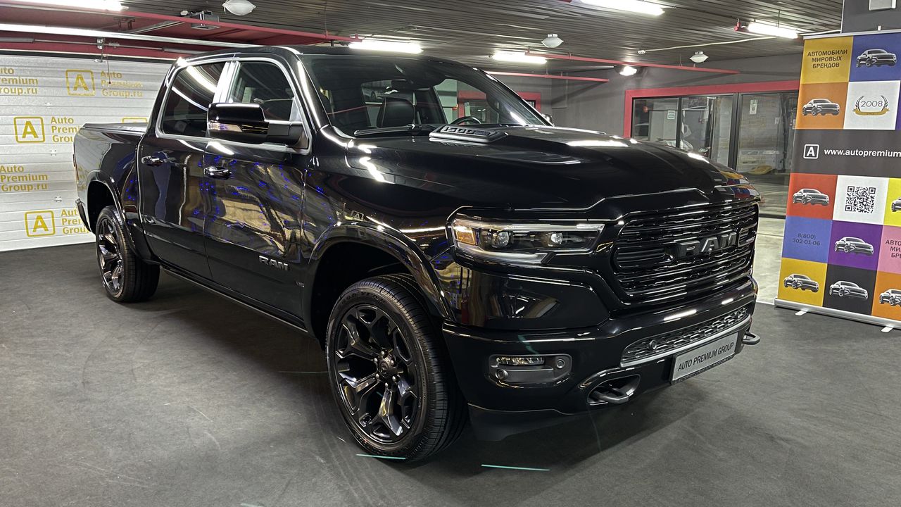 RAM 1500 2021 Limited Night Edition
