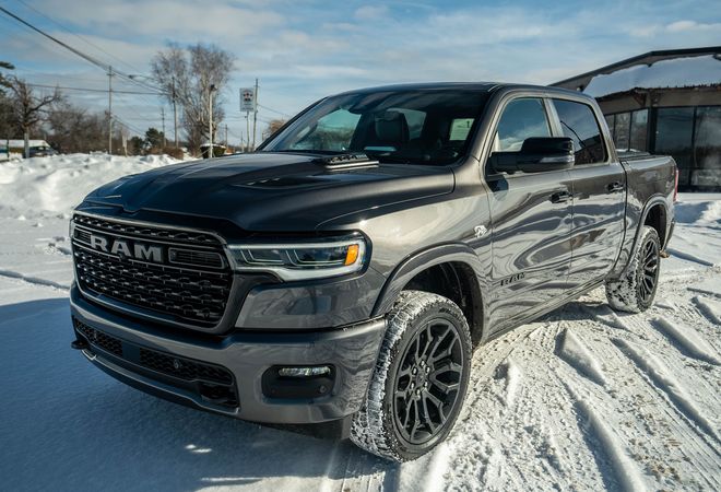 RAM 1500 Limited Night Edition 2026