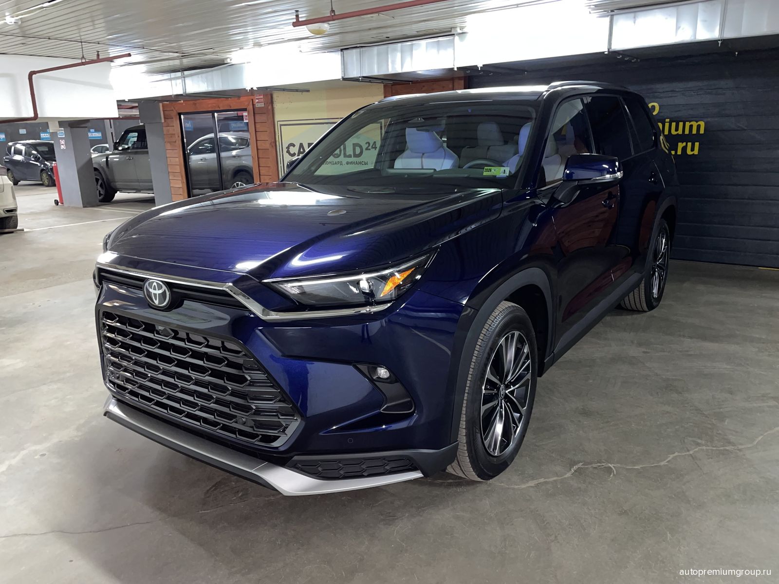 Toyota Grand Highlander Hybrid MAX Platinum 2024 2.4 L4 Turbo Hybrid ...