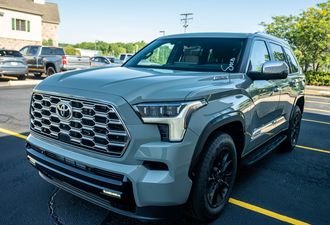Toyota Sequoia 2025