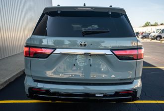 Toyota Sequoia 2025
