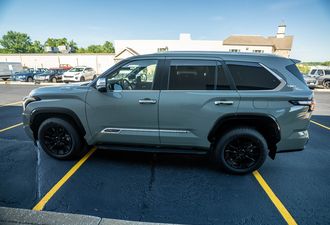 Toyota Sequoia 2025
