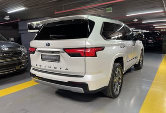 Toyota Sequoia 2023