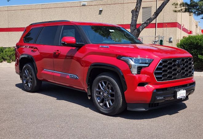 Toyota Sequoia Platinum 2026