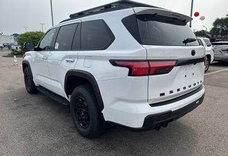 Toyota Sequoia 2026