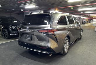 Toyota Sienna 2022