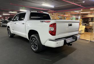 Toyota Tundra 2021