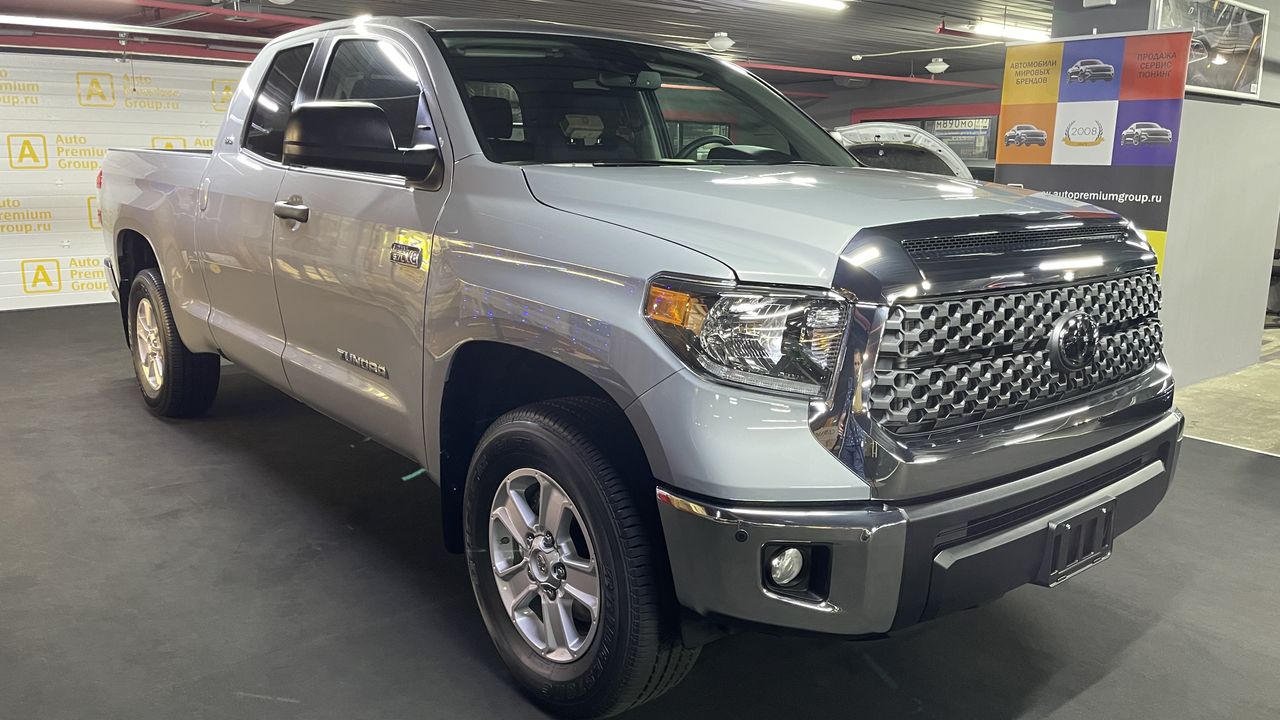 Toyota Tundra 2021 SR5