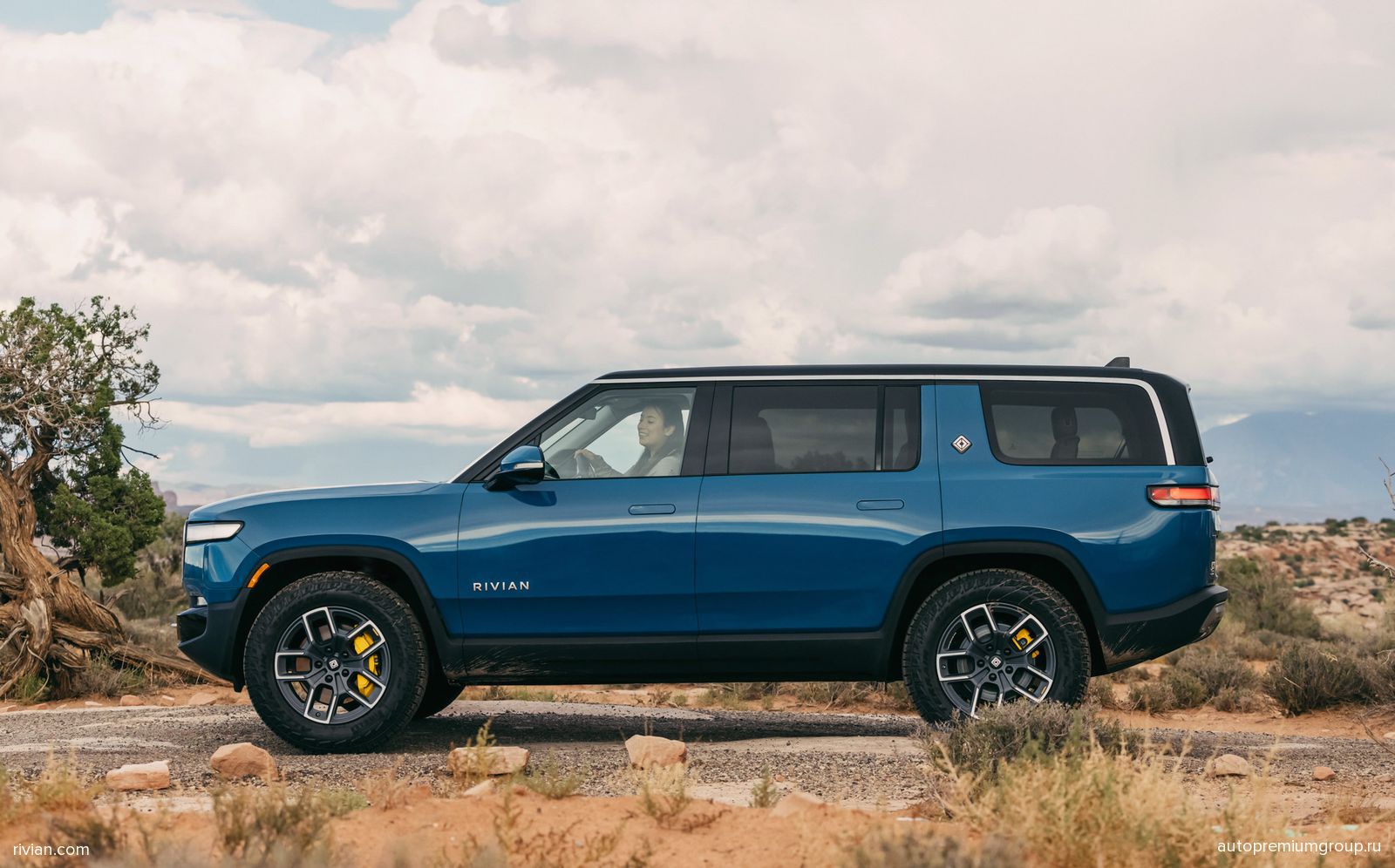 Rivian R1S 2022-2023