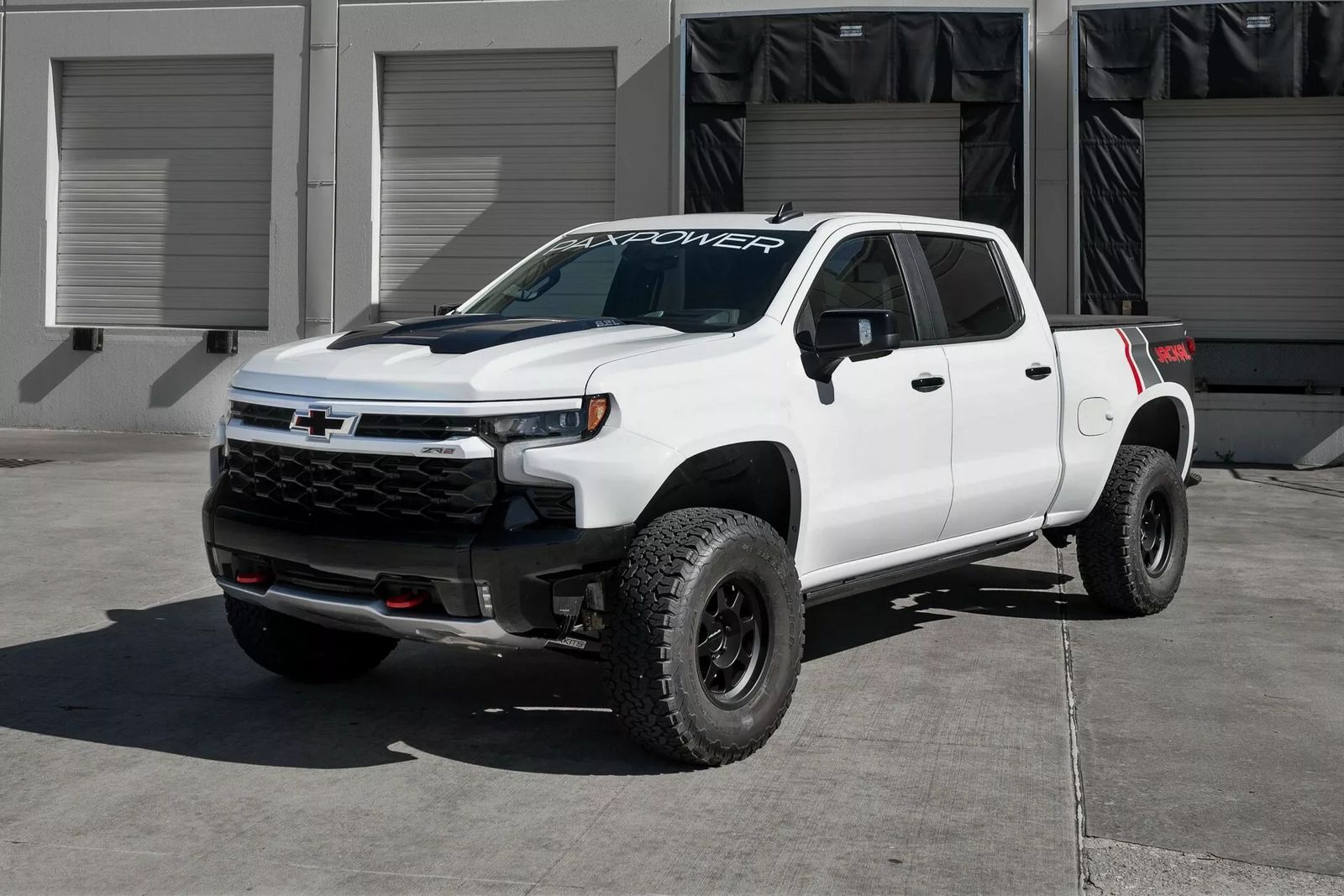 Флагманский Chevrolet Silverado ZR2 от PaxPower мощностью 650 л.с. стоит в США 105 000 долларов (foto: paxpower)