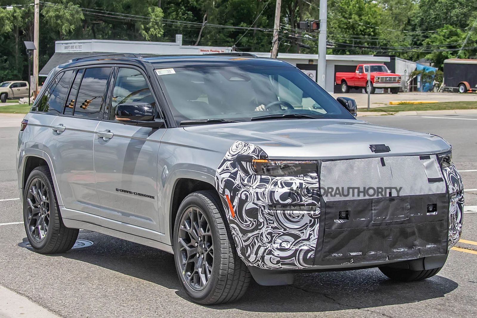 Шпионские снимки Jeep Grand Cherokee 2026 года. (foto: baldauf)