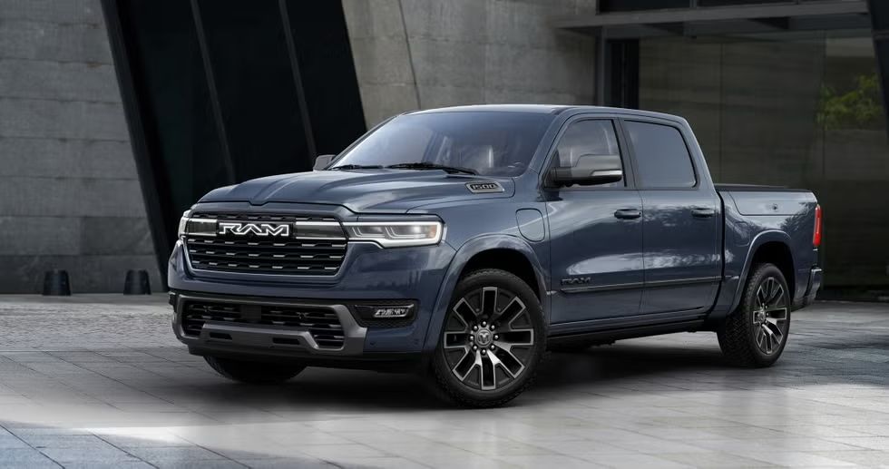 RAM 1500 Ramcharger 2025