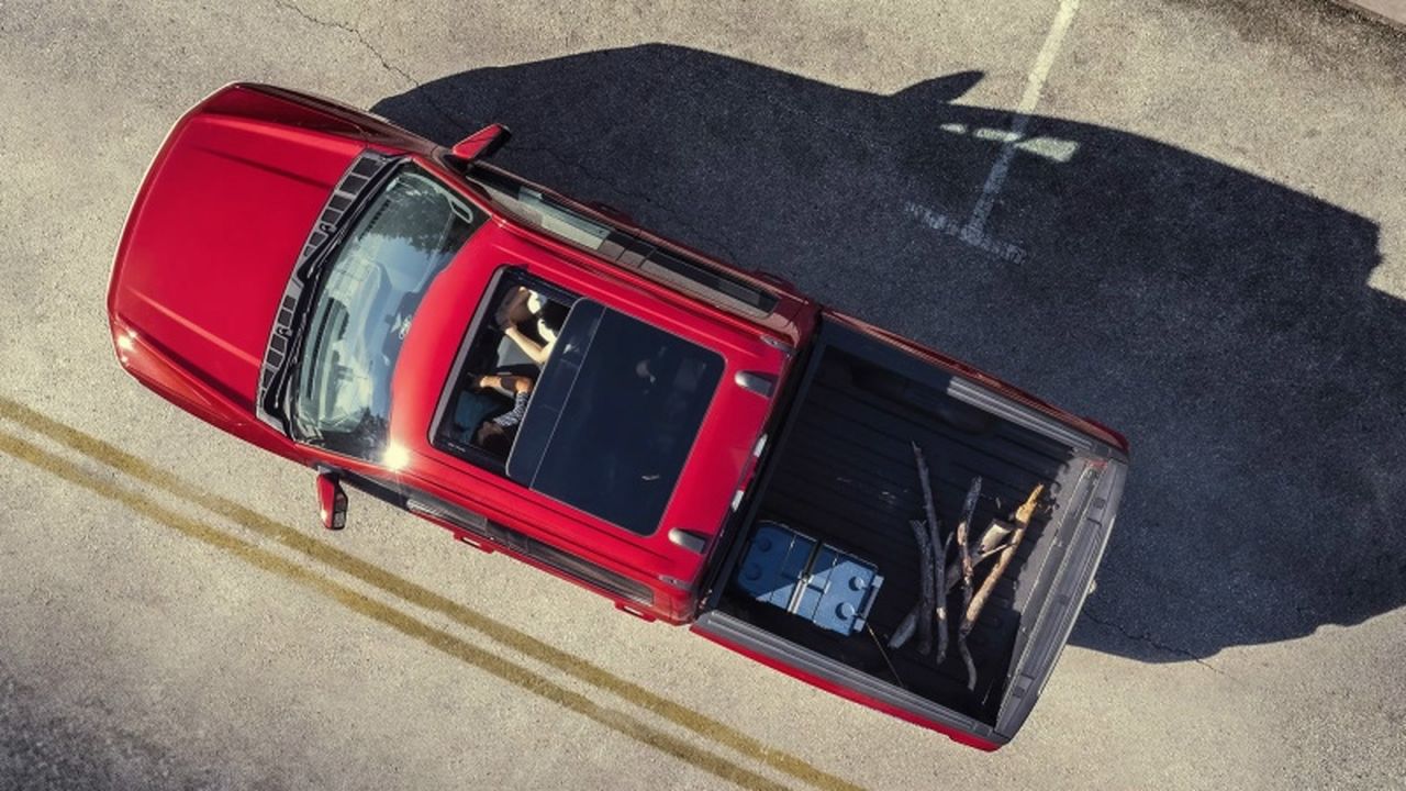 2025 Ford F-150 Lightning: разгон до сотни менее чем за 4 секунды