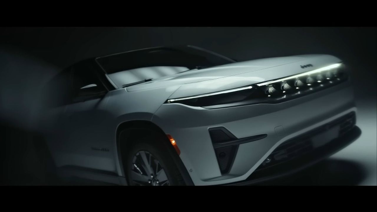 2025 Jeep Wagoneer S: пара электромоторов, 600 сил, легендарные режимы вождения Selec-Terrain и люксовый интерьер