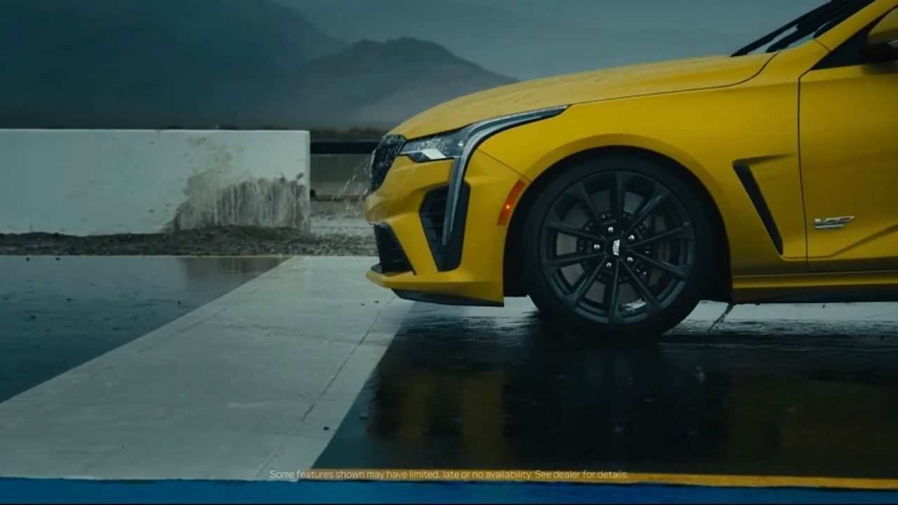 2026 Cadillac CT4-V Blackwing: создан для безжалостного доминирования