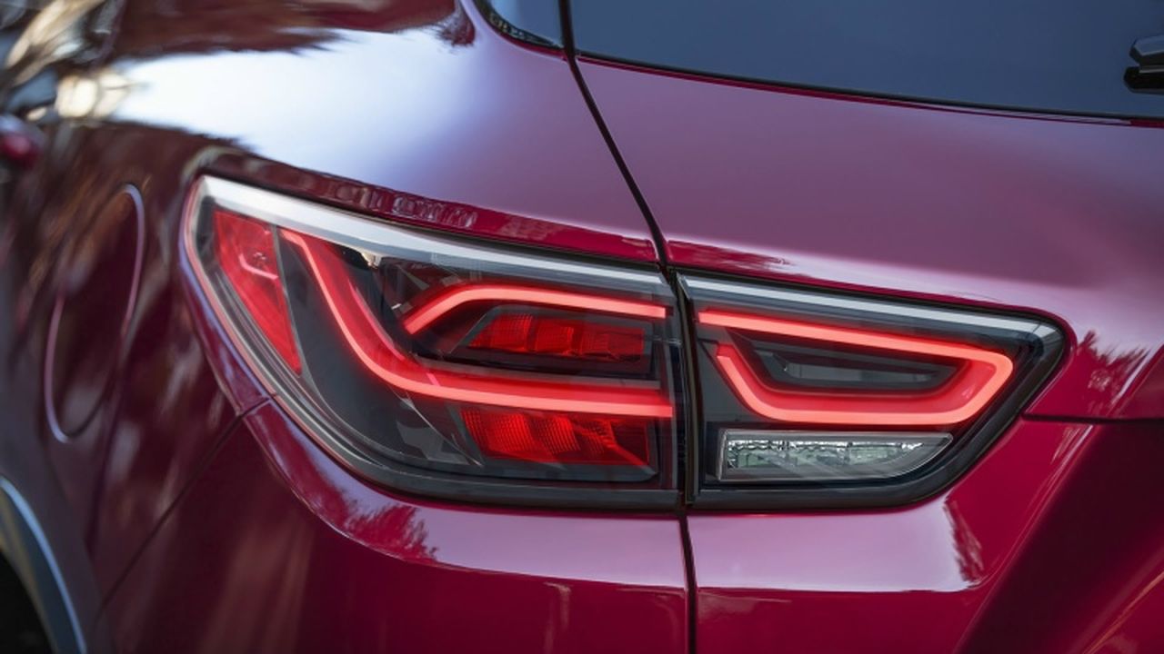 2026 Chevrolet Blazer - дух Камаро в кузове кроссовера