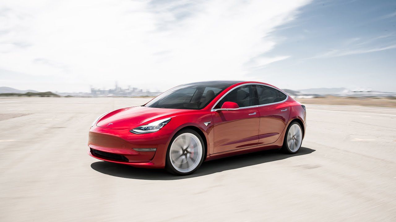 2023 Tesla Model 3 - один из лучших электромобилей в мире!