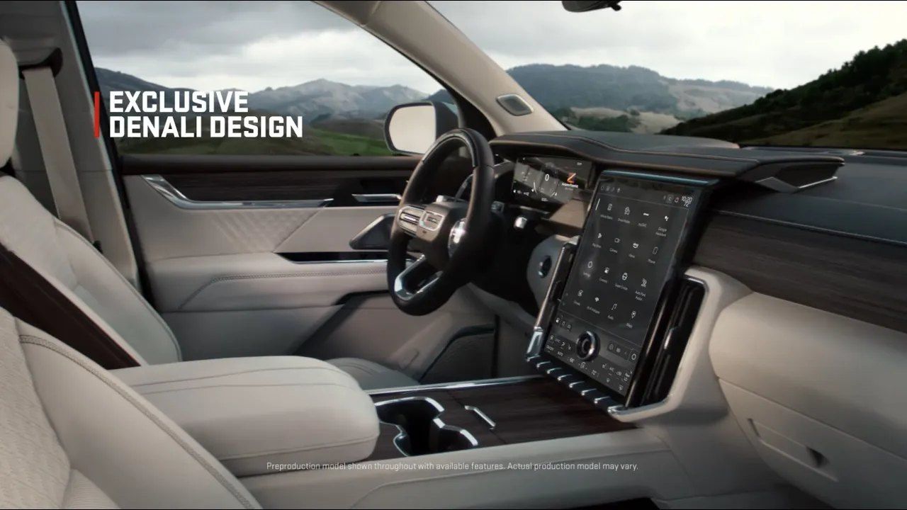 2026 GMC Acadia Denali. 16 динамиков. Массаж. Панорама. И вы — в центре внимания.