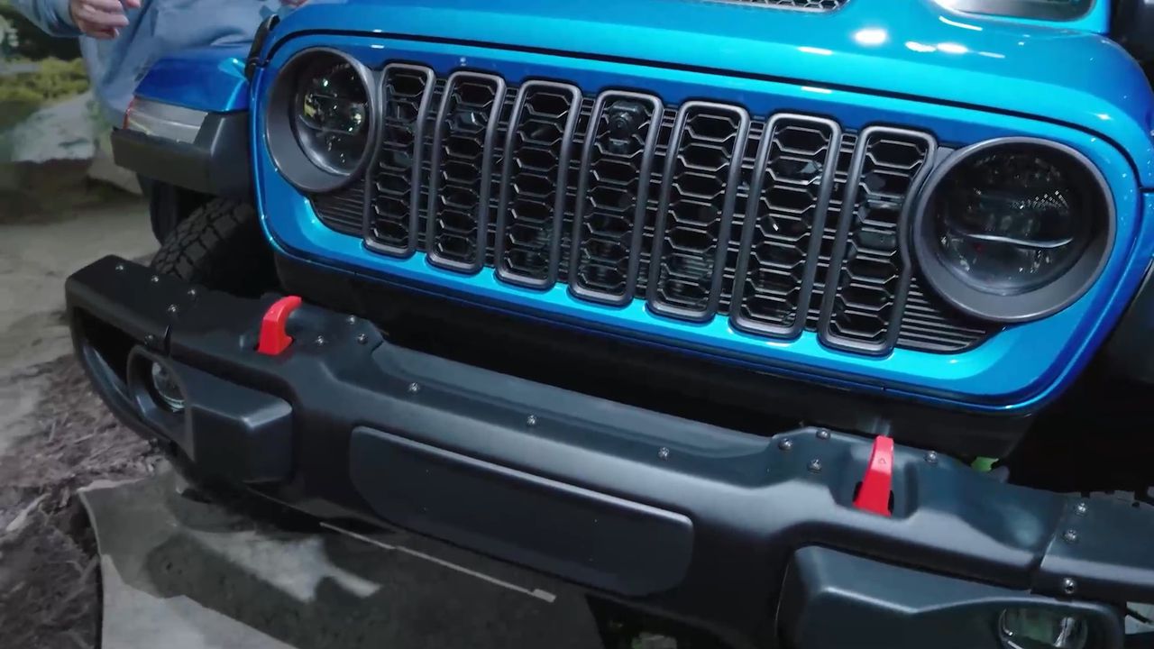 Обновлённый 2024 Jeep Gladiator - новые технологии и повышенная проходимость.