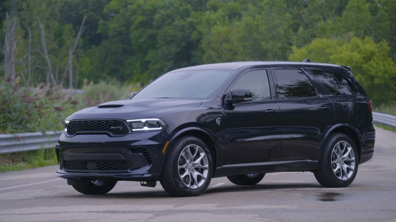 2025 Dodge Durango SRT Hellcat: перед вами последний в мире автомобиль с двигателем HEMI V8 с наддувом!